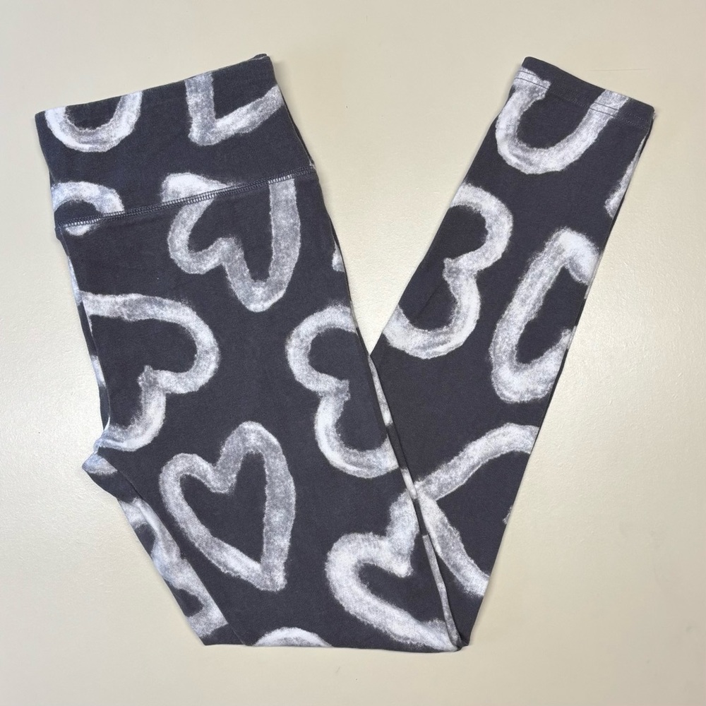 Wild Fable Brand Gray Leggings Size Medium with White Heart Pattern